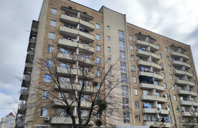 Російський банк виставив на продаж будинок у Києві з живими людьми: мешканці вимагають захисту у Кличка